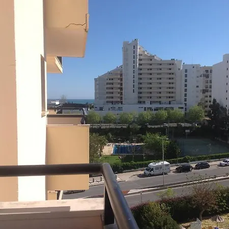 Bcozy Apartment 5Th Floor *