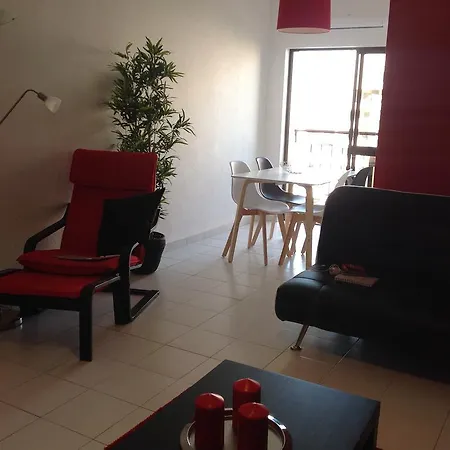 Bcozy Apartment 5Th Floor