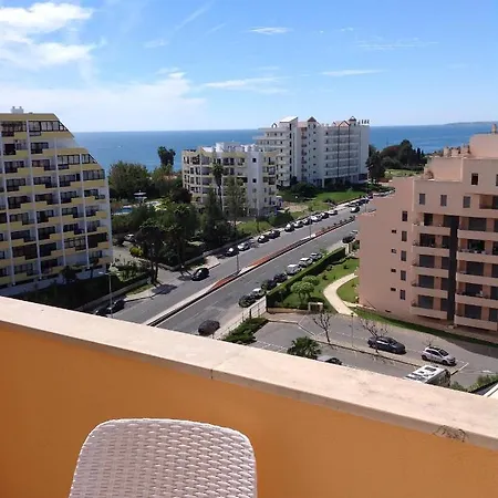 Bcozy Apartment 5Th Floor